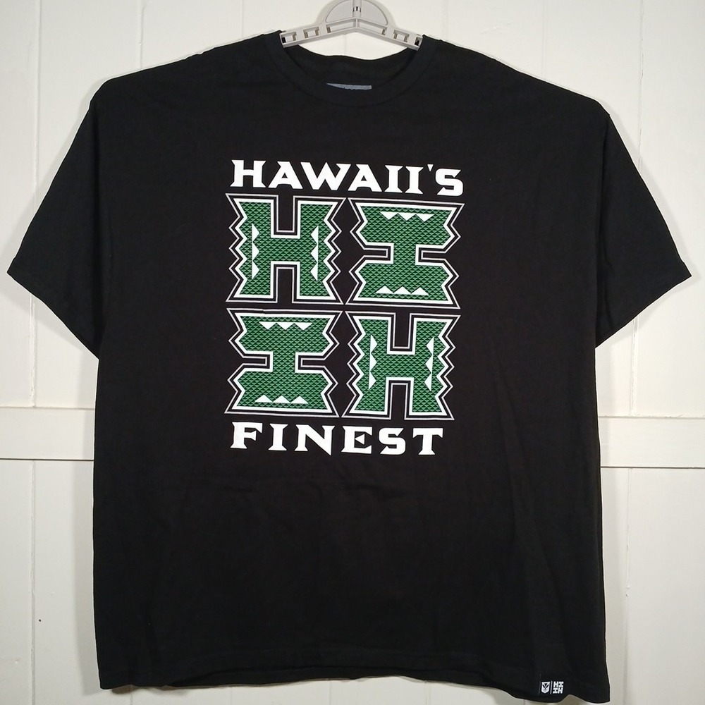 Hawaii's Finest Black Shirt Hawaii Rainbow Warriors Logo Tee Men's 3XL SS NWOT